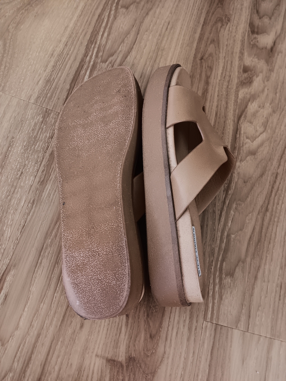 Steve Madden Neutral Tan Slide Mules - Picture 4 of 7